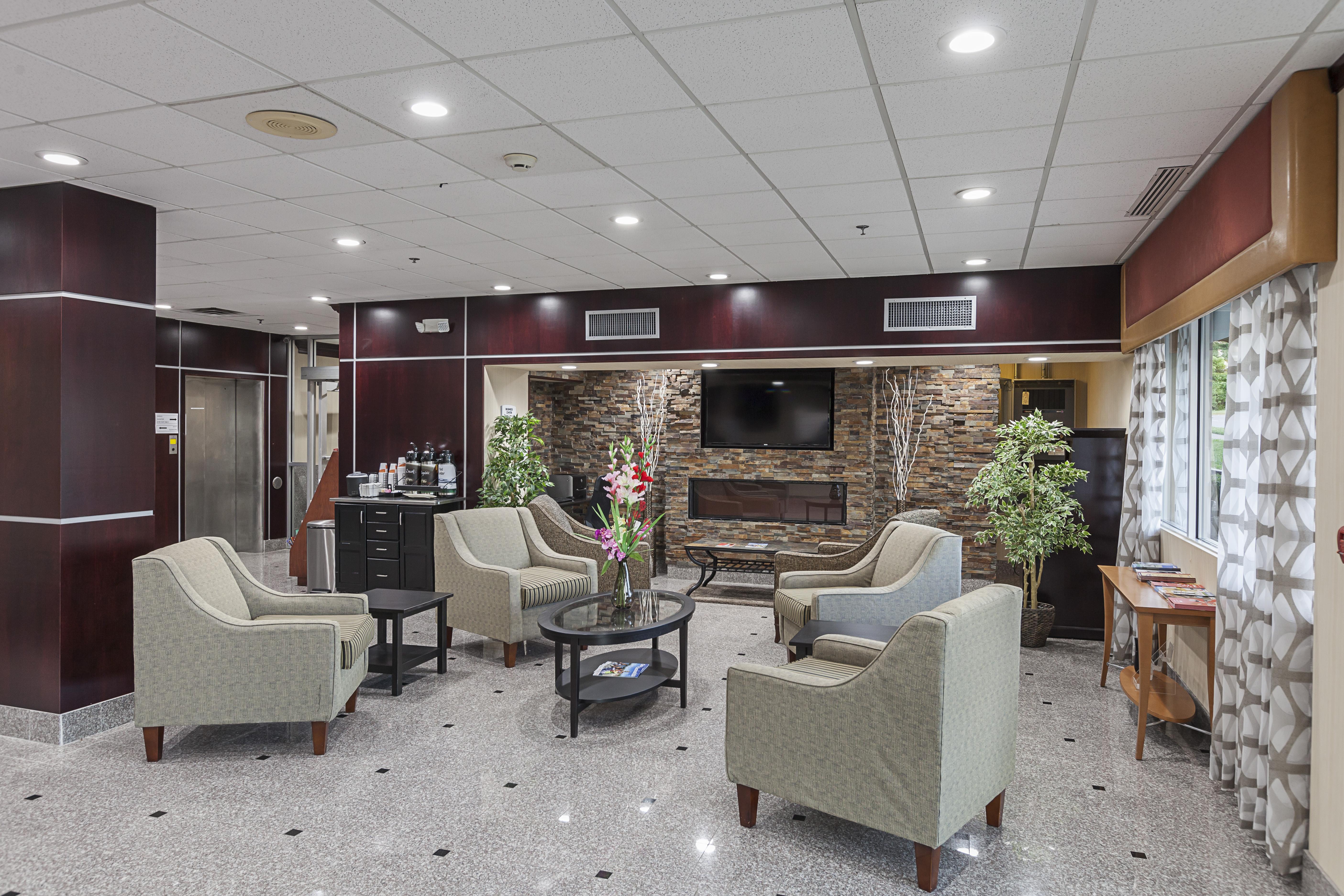 Quality Inn & Suites Cincinnati Eksteriør billede